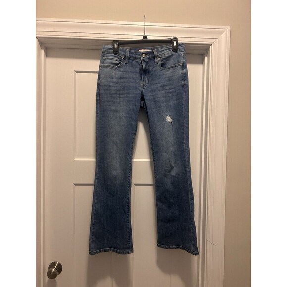 Lucky Brand Jeans Sweet Mid Rise Boot Women’s Size 6 / 28 Medium Wash Distressed - Picture 1 of 7